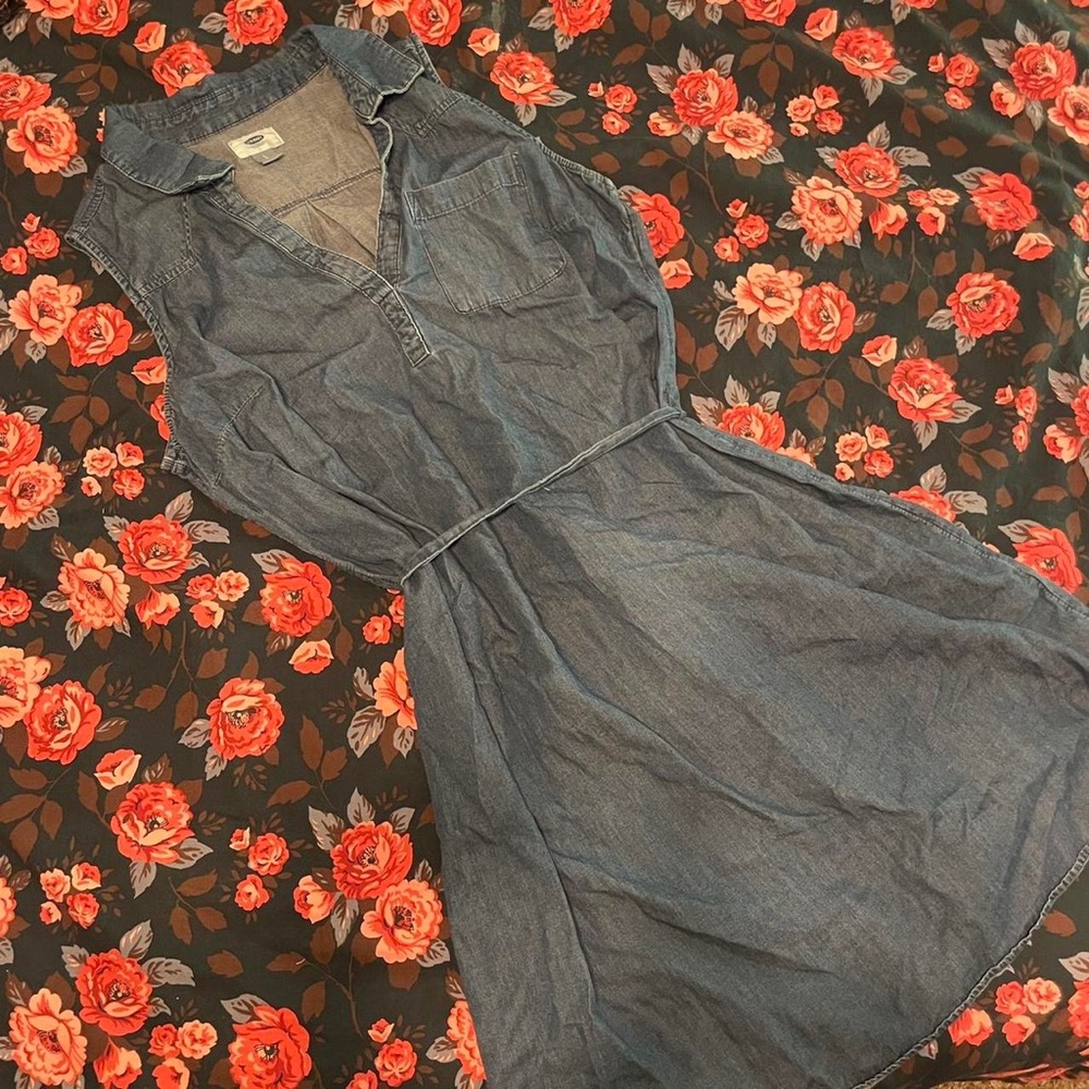 Old Navy Blue Chambray Sleeveless Shirt Dress